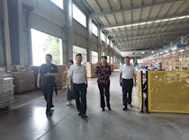 区政协副主席薛燕走访企业